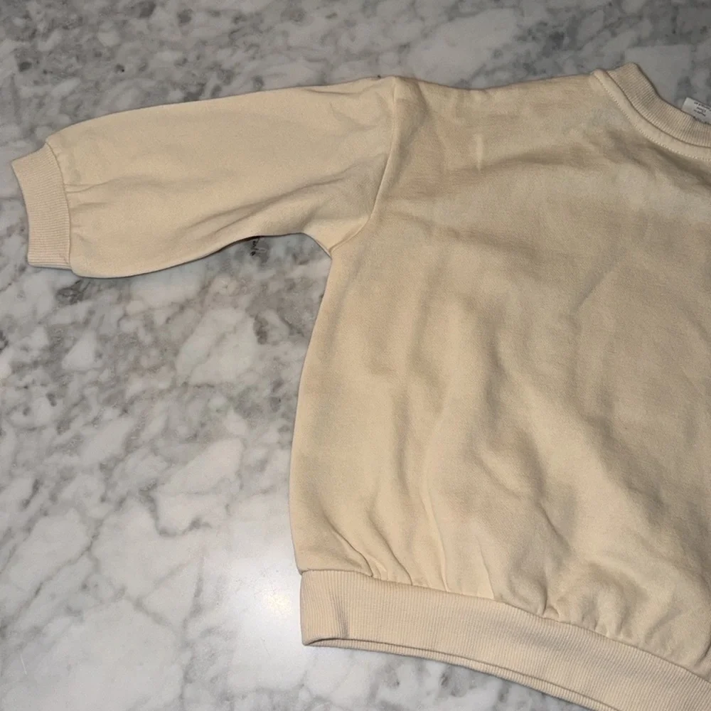 H&M adorable sweatshirts